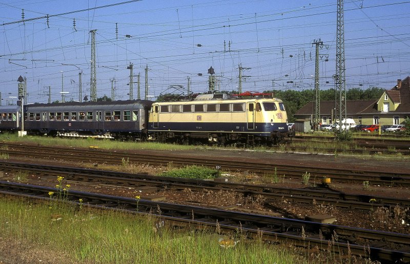 110 421  Karlsruhe Hbf  17.06.96