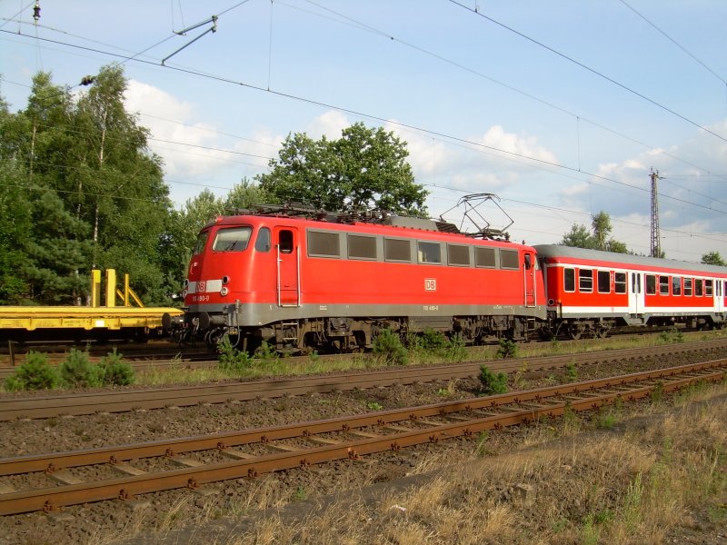 110 490 am 6.8.2007 mit Regionalbahn in Eystrup Richtung Rotenburg/Wmme