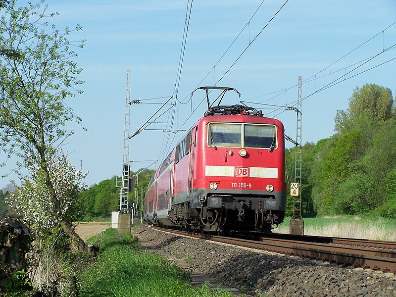 111 150-9 fhrt als RE10426(RE4) beim Km 20.4 in Richtung Aachen Hbf. 4.5.08