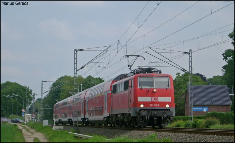 111 160 mit dem RE10416 nach Aachen mit ca. +5 am km 29.0 in Geilenkirchen 13.5.2009