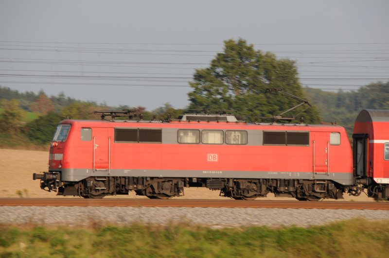 111 222 am 21.09.09 mit einer RB nach N�rnberg kurz nach Hebertshausen