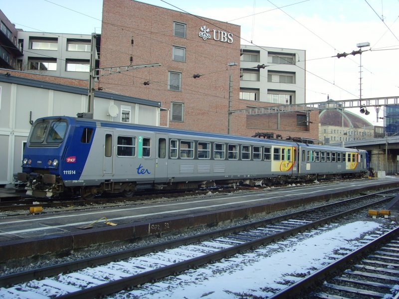 111514 steht am Nachmittag des 14.02.09 abgebgelt in Basel SNCF. 