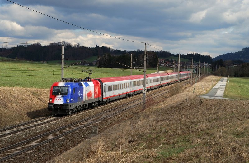 1116 003 (EM - Frankreich) mit OIC 546 bei Kstendorf (22.03.2008)