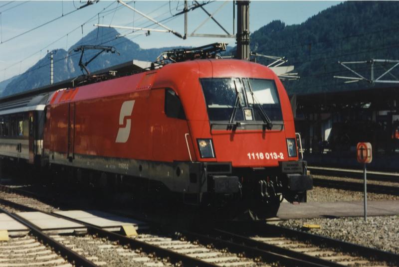 1116 013 2002 in Jenbach.