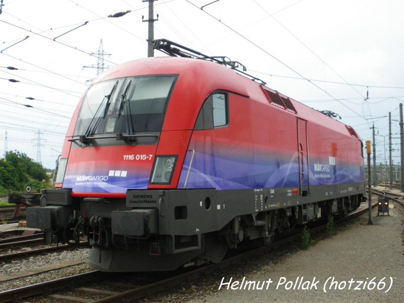 1116 015-7 neues Lokdesign auf MAV-Cargo 
Aufnahme:Zentalverschiebebahnhof Kledering am 1.Juli 2009