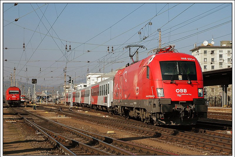 1116 031 „Trkei“ als S1 (ex R 4023) am 26.2.2008 bei der Ausfahrt aus dem Grazer Hauptbahnhof Richtung Spielfeld-Stra.