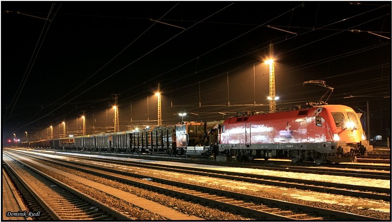1116 031 Trkey steht nach beendeter Bremsprobe, Abfahrbereit mit dem 56567 im Bahnhof Knittelfeld. 28.11.2008