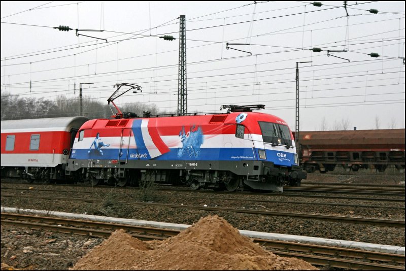 1116 041 von der Seite. Aufgenommen am 24.02.2008 bei Bochum-Ehrenfeld.