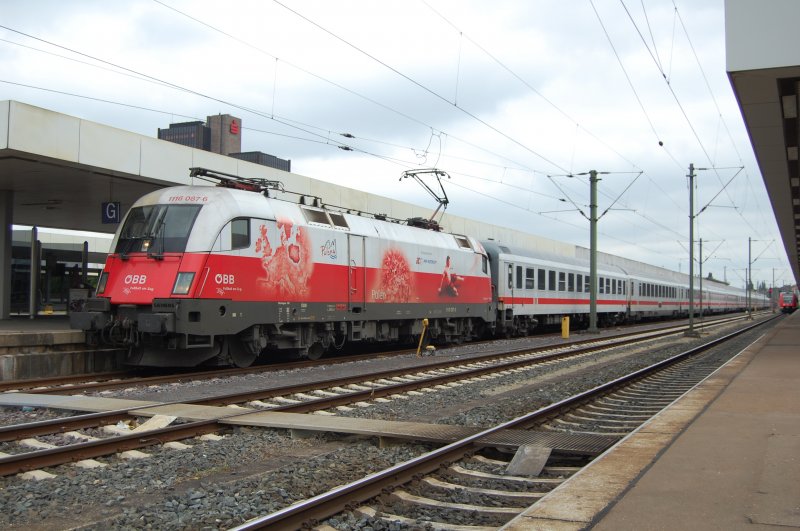 1116 087  EM-Lok Polen  am 27.6.2009 mit dem IC 2082  Knigssee , auf Gleis 7 des Hannoveraner Hbf