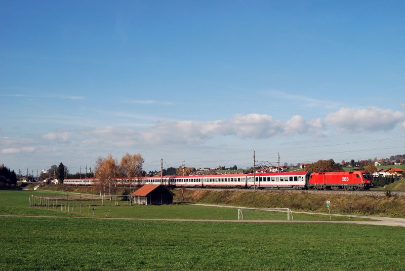 1116 110 mit OIC 643 bei Strawalchen (05.11.2007)