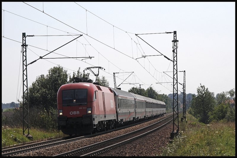 1116 112 darf den EC 188  GARDA , Verona Porta Nuova - Mnchen Hbf, in die Bayerische Landeshauptstadt bespannen. Frher lief der EC 80/81 mit dem Namen  Garda  und verband Mnchen mit Mailand.