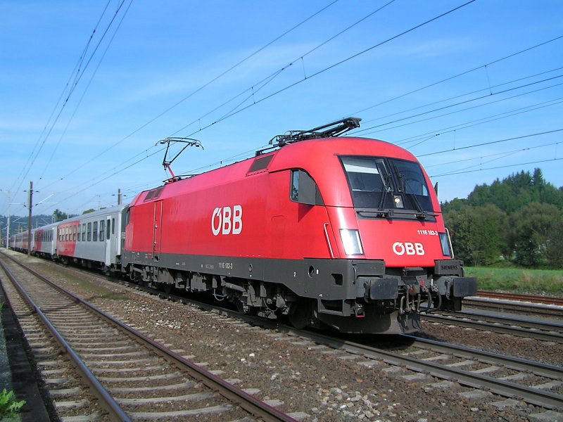 1116 183-3 zieht REX3015 bei Redl-Zipf Richtung Linz;090916