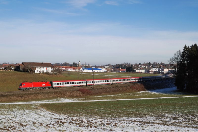 1116 219 mit OEC 160 bei Traunstein (26.01.2008)
