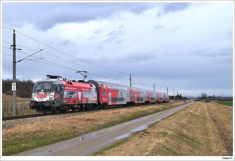 1116 246 (Bundesheer) pendelte am 15.3.2009 den ganzen Tag zwischen Stockerau und Krems. Hier mit dem REX 7124.