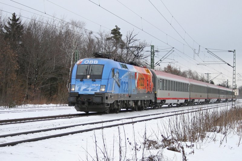 1116 250 mit EC 262 am 22.02.2009 in Haar (bei Mnchen).