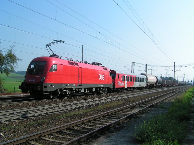 1116 254-2 zieht einen gemischten Gterzug bei Redl-Zipf Richtung Salzburg;090923