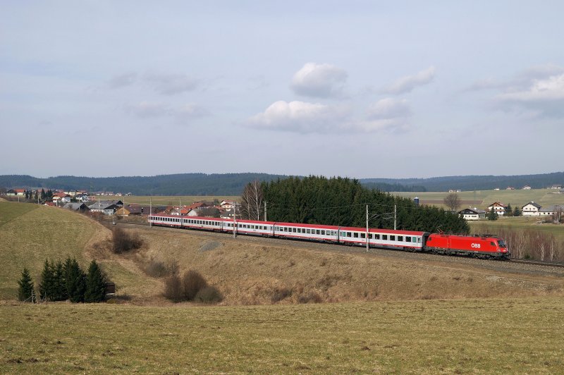 1116 273 mit OIC 645 vor Pndorf (28.02.2008)