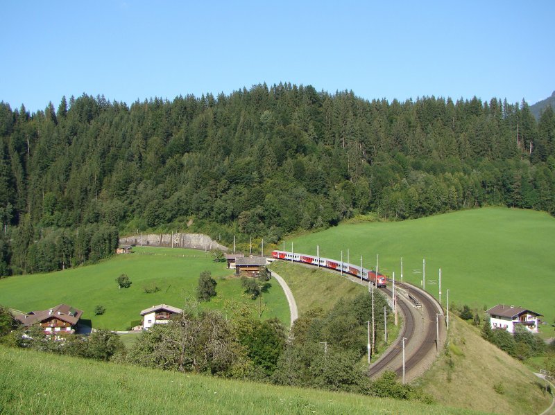 1116 mit REX von Schwarzach-St.Veit nach Innsbruck bei Windau.24.08.2009