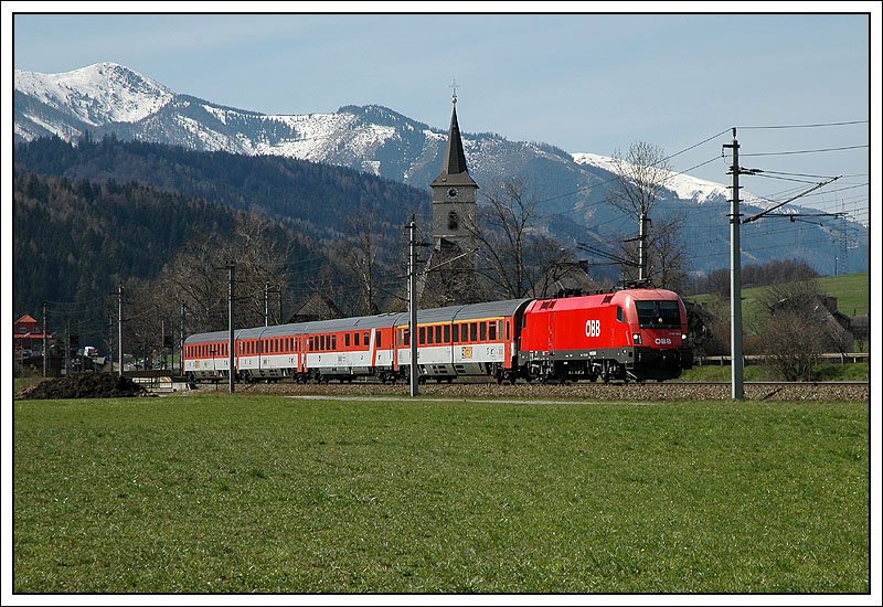 1116.129 von Prag nach Ljubljana, bis Summerau als EX 101  Jose Plecnik  gef�hrt, ab Summerau als EC 101 „Jose Plecnik“ bei der Durchfahrt in Kammern am 5.4.2007.