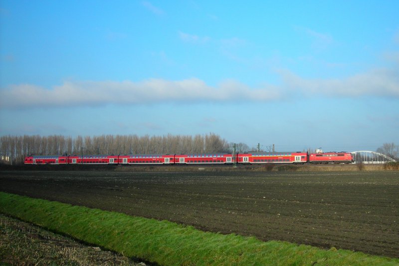 111er mit einem RE bei Hannover