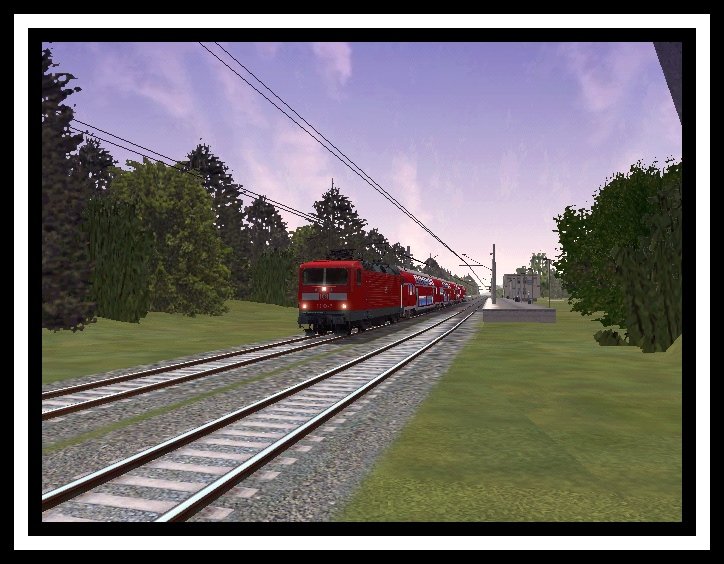 112 103 mit einem Personenzug in Richtung Hagenow Land auf der Strecke ABS Berlin Hbf-Hamburg Hbf.