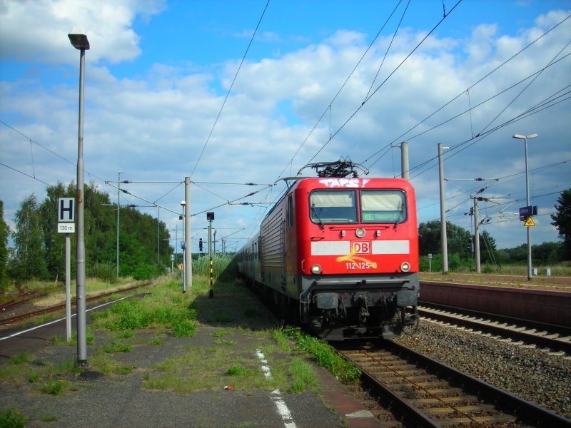 112 125 mit einem RE aus Wolfsburg nach Hannover