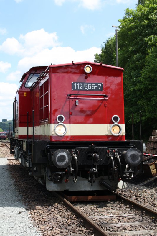 112 565-7 der Press am 23.05.09 im Eisenbahnmuseum Schwarzenberg.
