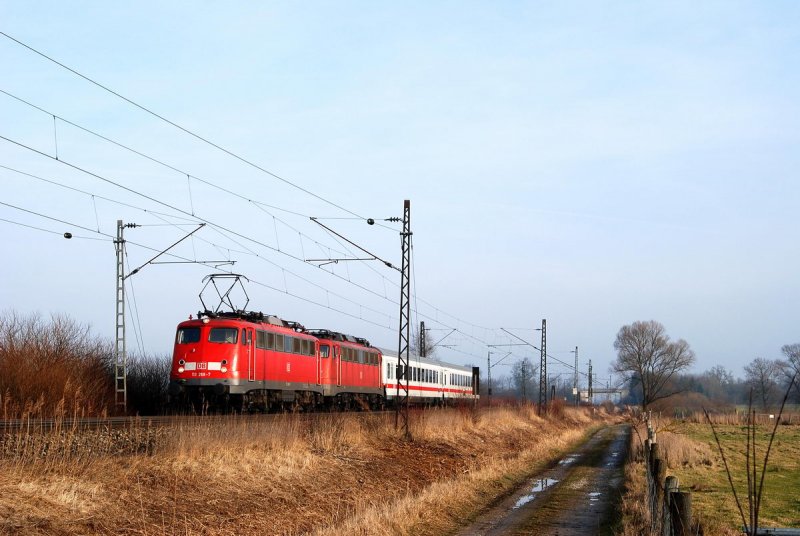 113 268 und 115 327 bei Hattenhofen (16.01.2007)