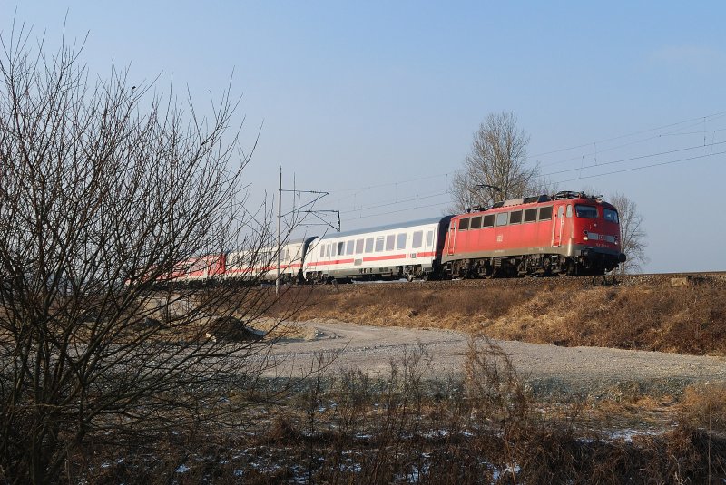 113 309 mit PbZ 1961 bei Hattenhofen (29.12.2008)