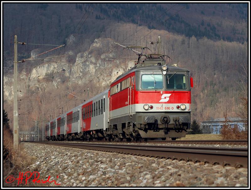 1142 616 als R 4025 am 21.2.2006 unterwegs Richtung Graz.