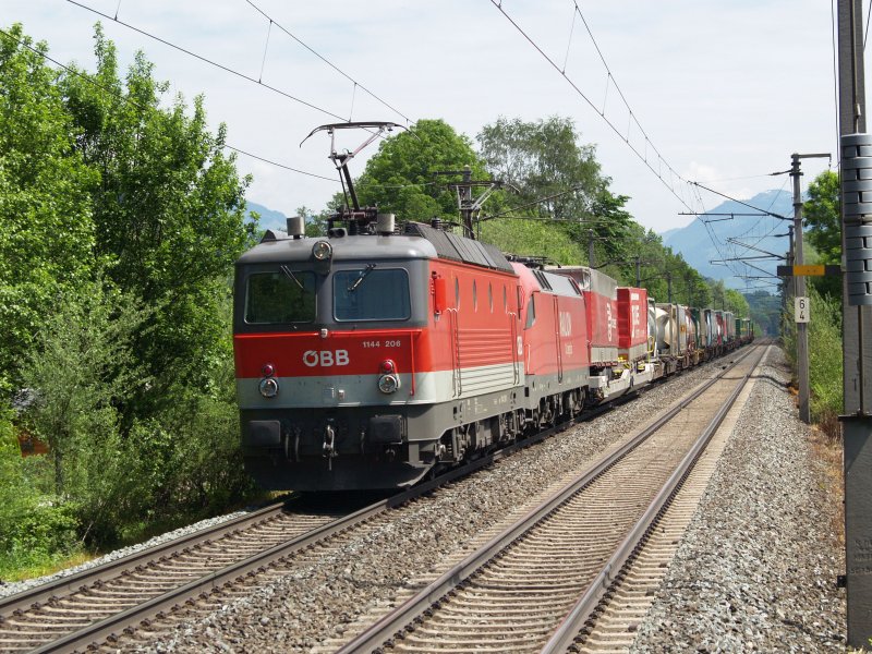 1144-206 und 182-002 am 24.05.2008 in Schaftenau