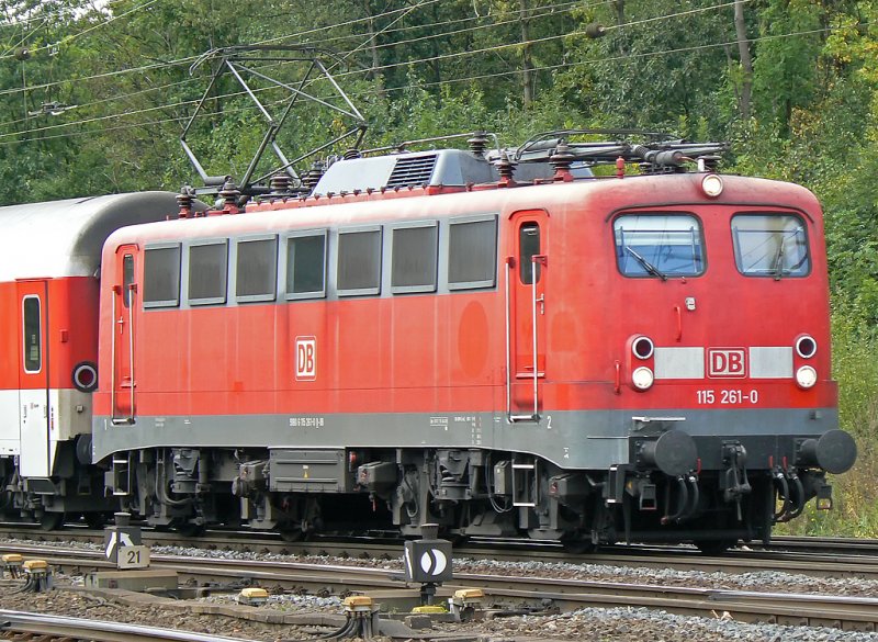 115 261-0 , aufgenommen am 6.9.09 in Kln-Gremberg