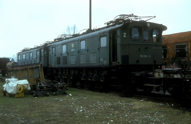 116 018 + 006  Freilassing  19.03.78