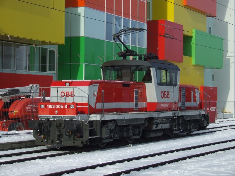 1163 006 am 31.1.2009 in Salzburg Hbf