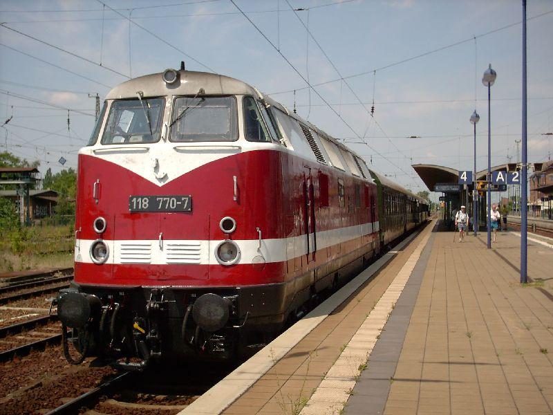 118 770-7 am 25.06.05 in Lbbenau.