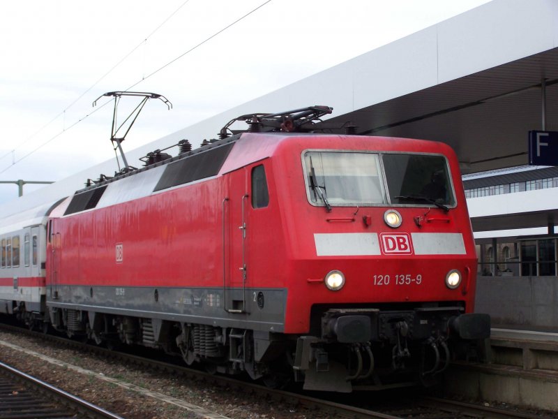 120 135 am 16.12.06 in Mannheim Hbf.