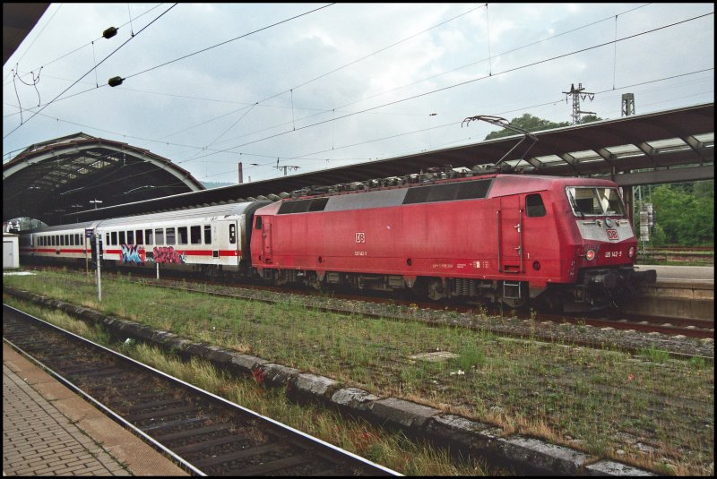 120 142 steht am Zugschluss des InterCity 2229 von Hamburg Altona nach N�rnberg am 27.05.07 im Hagener Hauptbahnhof.