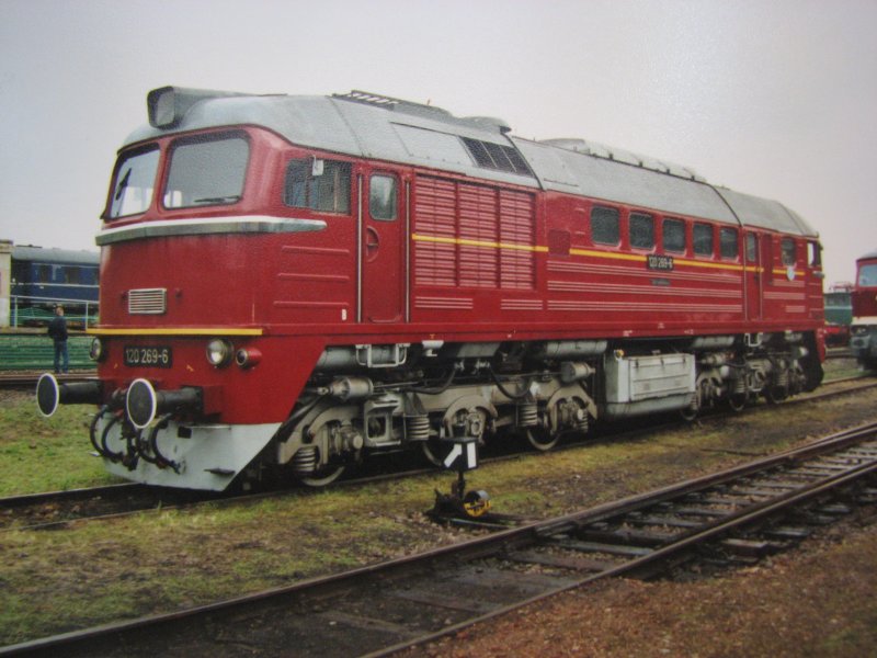 120 269-6 (Taigatrommel)des SEM im Bw Chemnitz-Hilbersdorf.26.08.06