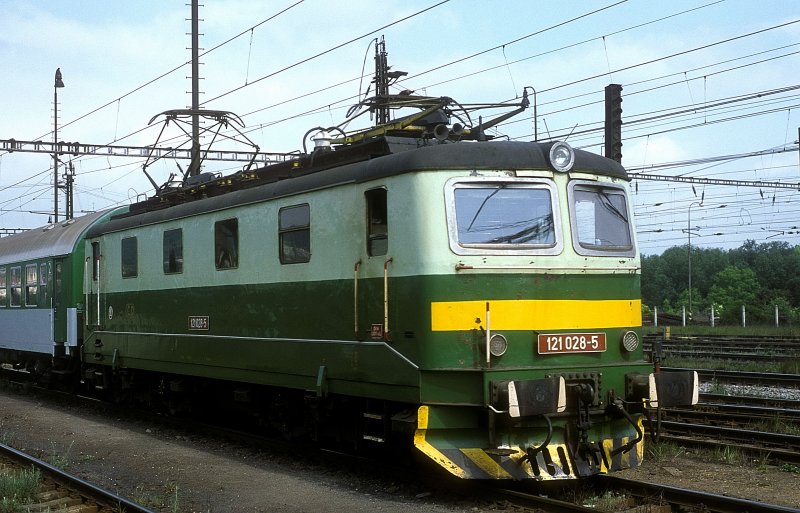 121 028  Most  20.05.98