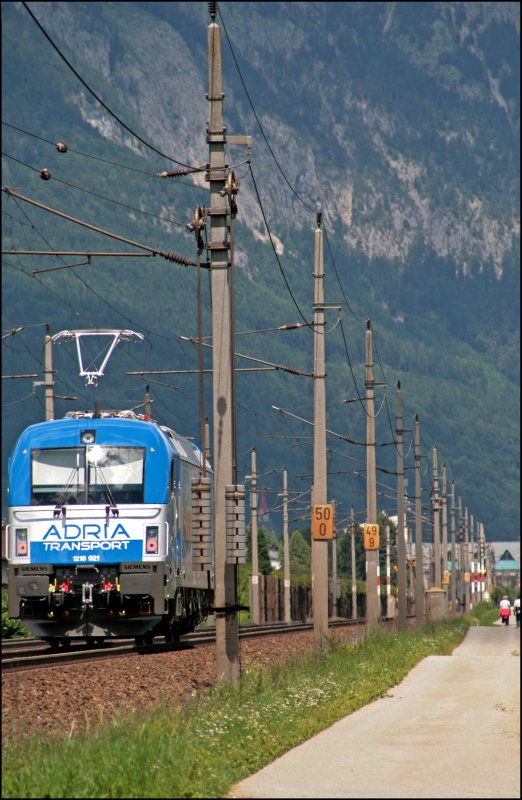 1216 921 (9181 1216 921-7 A-GKB) von  ADRIA-TRANSPORT  ist weitweg von ihrem Einsatzgebiet auf dem Weg in Richtung Wrgl. (08.07.2008)
