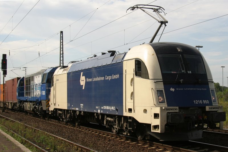 1216 950 (WLB) und RTB V203 am 1.8.09 in Duisburg-Bissingheim