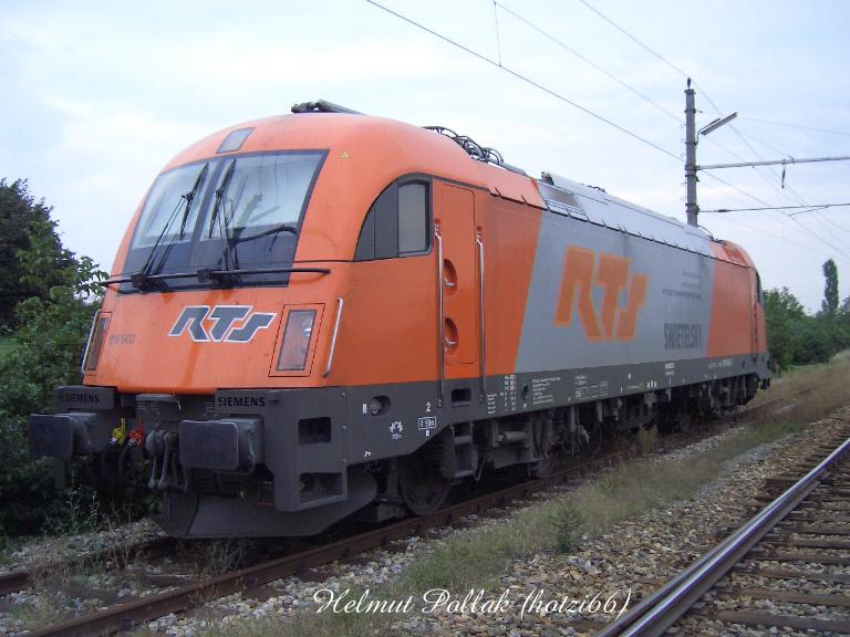 1216.902 Swietelsky am Abstellgleis im Bhf. Oberlaa