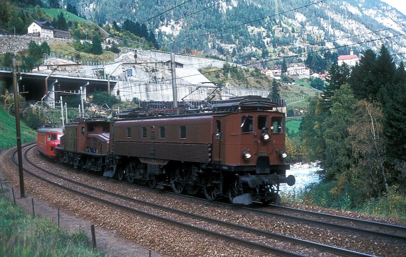 12320 + 14253 + 1002  bei Wassen  09.10.81