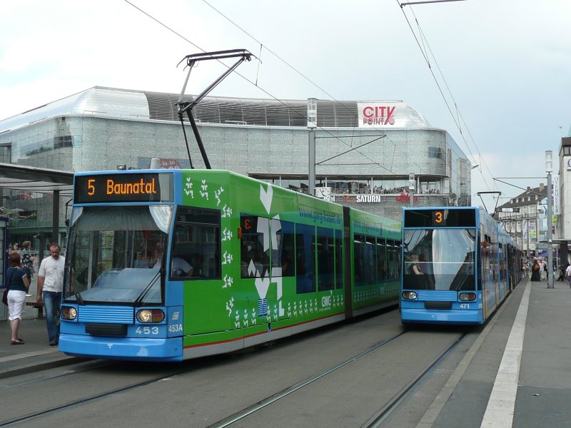 13.05.08,KVG 453 und 471 in Kassel.