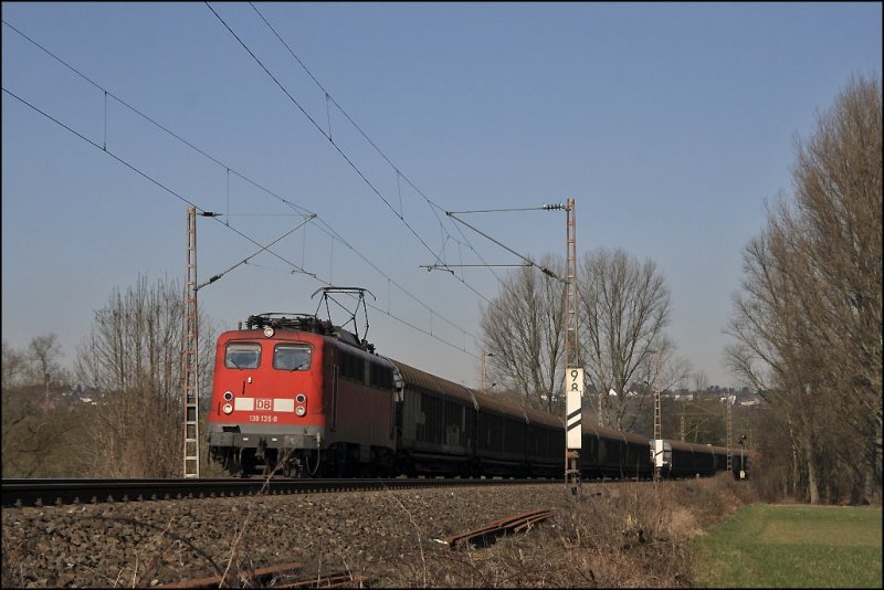 139 135 msste den 52399, Osnabrck - Hagen-Vorhalle Rbf, am Haken haben und konnte am Morgen des 20.03.2009 in den Ruhrwiesen abgelichtet werden.
