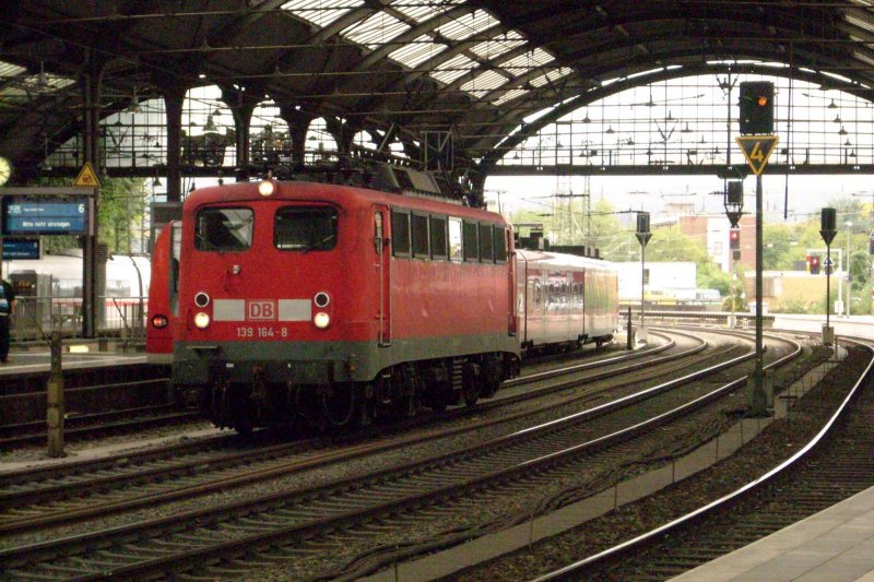 139 164-8 Lz durch Aachen Hbf