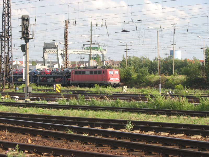 139 311-5 fhrt mit einem Gterzug vom Gterbahnhof Dresden Richtung 
Coswig.27.07.07