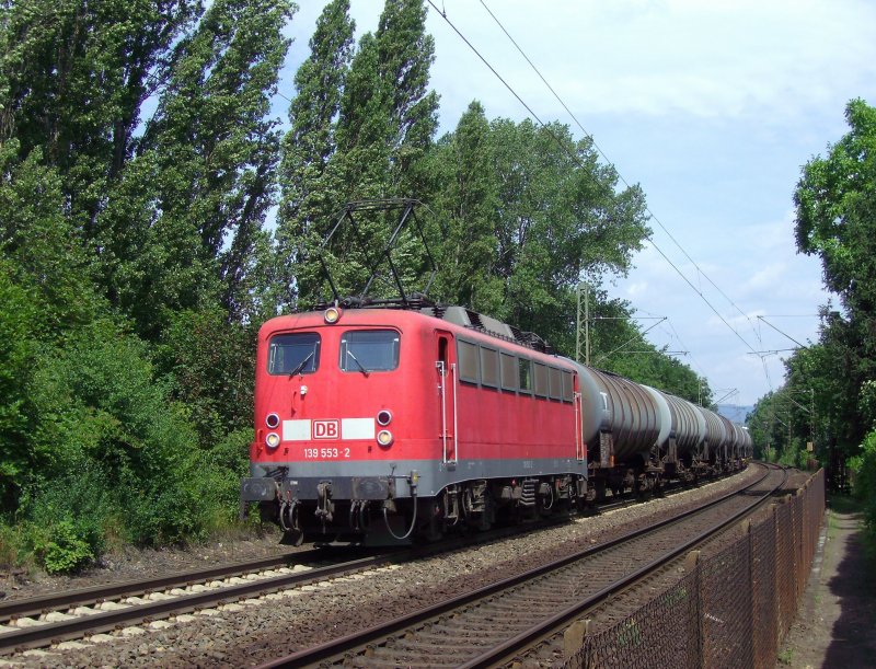 139 553 unterwegs in Richtung Frankfurt(Main) / Mainz-Bischofsheim. (Aufnahmeort: Mainz-Kastel, Juli 2008)
