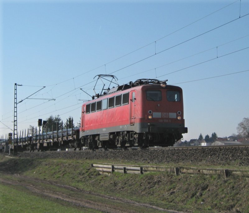 139 556-5 mit einem Stahlzug aus sterreich in Fahrtrichtung Bebra. Aufgenommen kurz hinter Friedlos am 21.03.2009.