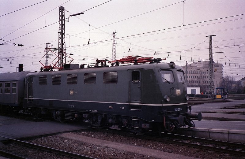 140 017-4 Nrnberg Hbf Februar 1989.